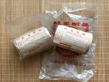 NOS JAPAN HONDA CB250 K4 CB350 K4 FRONT COVER BOTTOM CASE GENUINE A PAIR (2 Pcs)