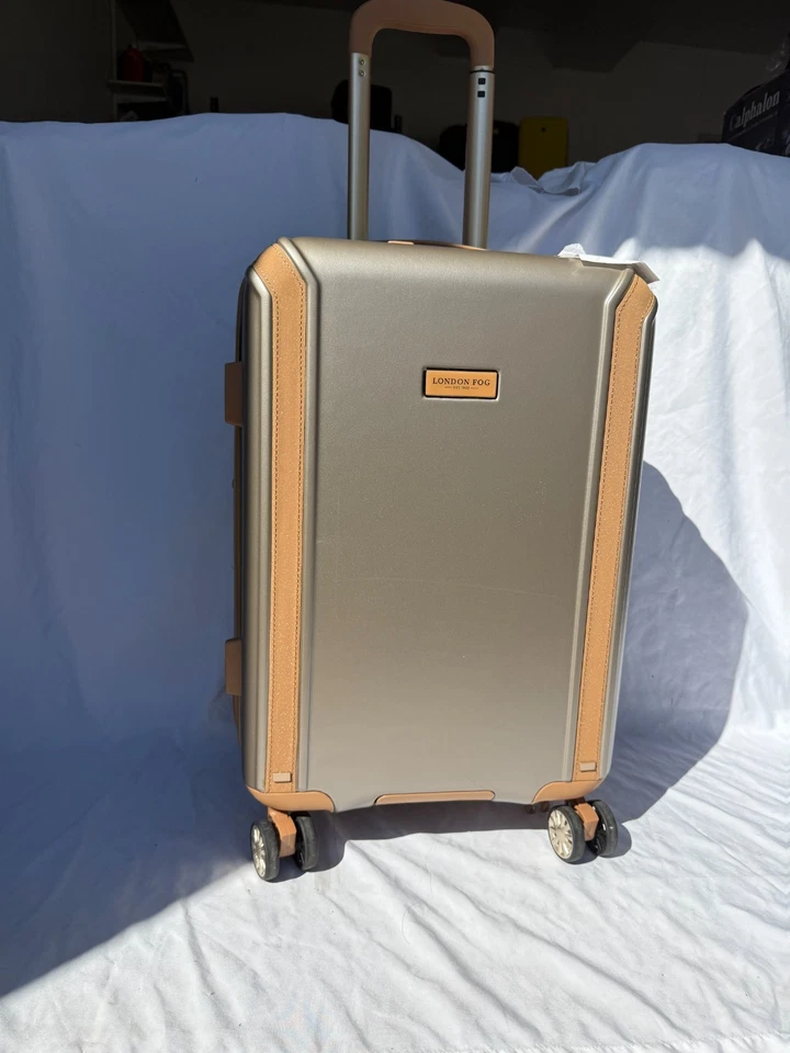 London Fog NEW Regent 21" Expandable Spinner Carry-on Luggage Hardcase Tsa - Image 3 of 4