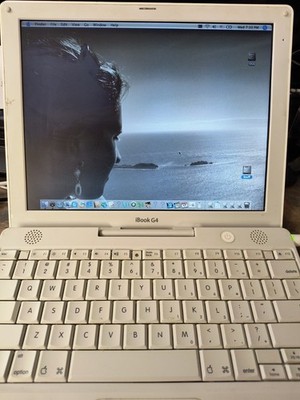 Working Apple iBook G4 Laptop 1.07 GHz 256MB RAM 12.1'' LCD Screen A1054 OSX 10.4