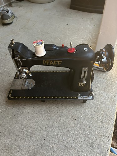 VINTAGE 1950s PFAFF 130 Sewing Machine - No Pedal