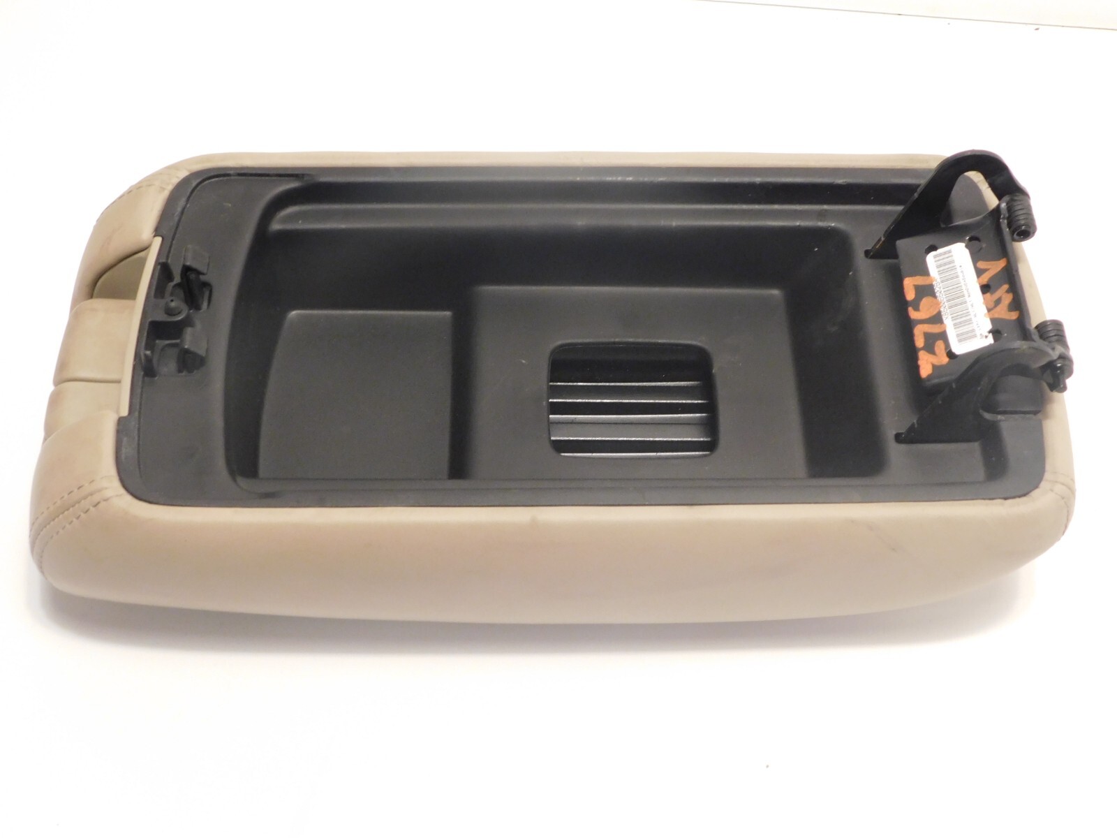 20112018 Jeep Grand Cherokee Center Console Lid LEATHER Frost Arm Rest Beige eBay