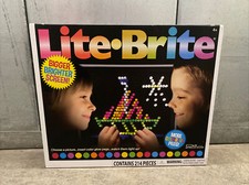 Lite Brite Hasbro Retro Toy - Brand New - 214 Pieces