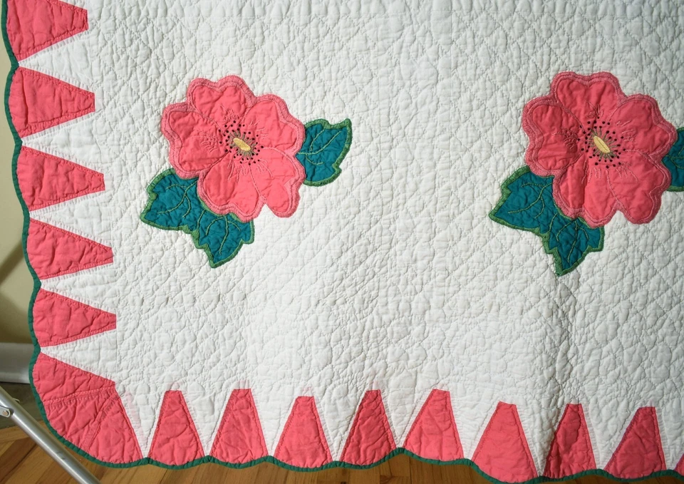 Beautiful Vintage Wild Rose Applique Antique Quilt ~Nice Petal Border! - Image 4 of 4