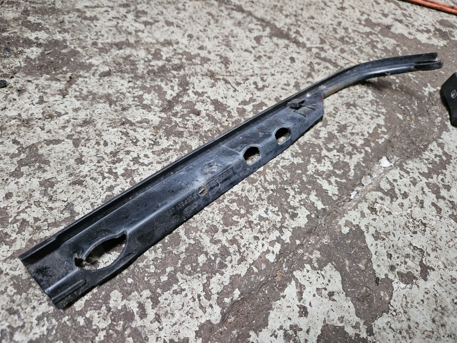 OEM Audi 90 Coupe GT Quattro B2 Type 85 Front Left Upper Light 