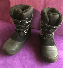 FALLS CREEK WINTER BOOT  BOYS SIZE 4  BLACK  SILVER  3M INSULATE  BALTIC