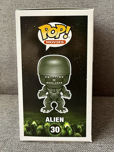 Archie Renaux ‘Alien: Romulus’ Signed Funko Pop JSA Certified - Picture 4 of 7