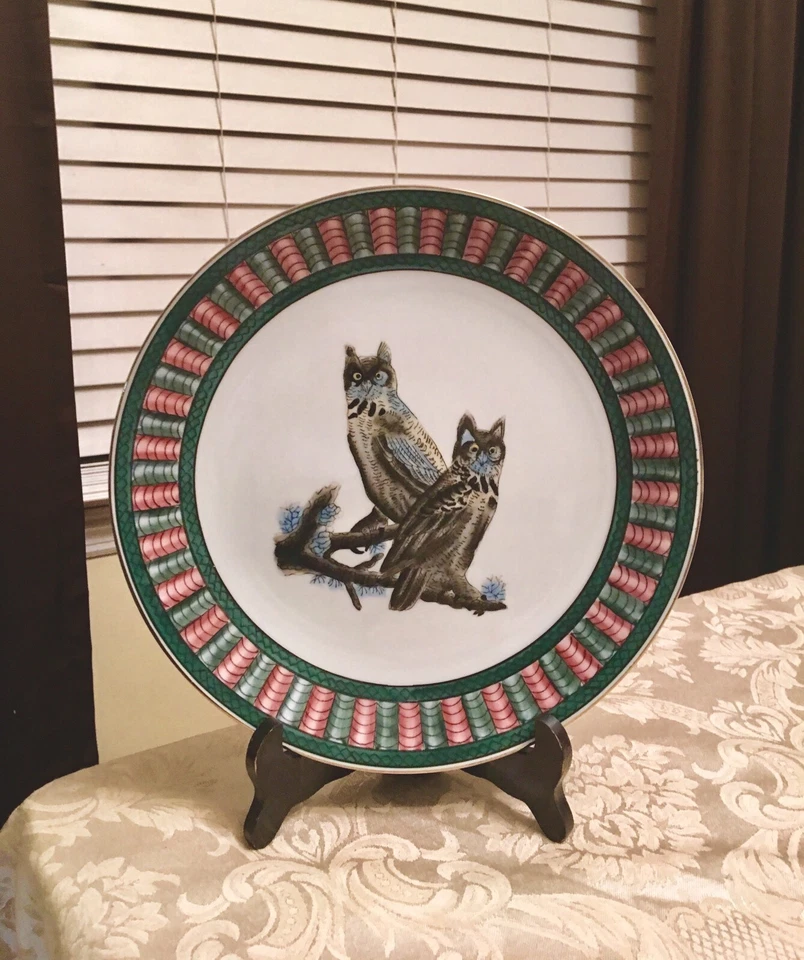 Hermoso Plato Rosa y Verde Vintage Búho Búho Decorativo Porcelana Coleccionable Foto 2 de 4