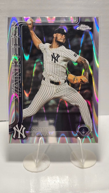 2025 Topps Chrome Camilo Doval USC152