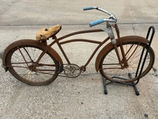 1940's PRE-WAR MONARK SILVER KING VINTAGE BICYCLE. SUPER RARE. PROJECT PIECE