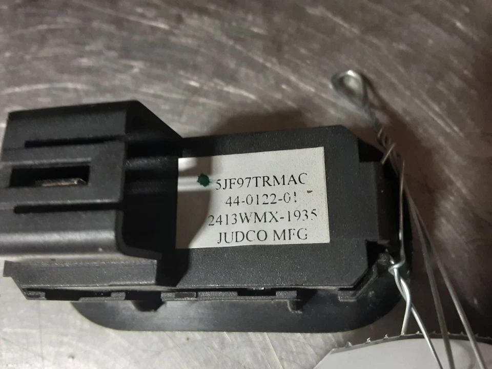 Interruptor de puerta delantera del conductor memoria LHD del conductor compatible con 06-14 GRAND CHEROKEE 567502 Foto 2 de 4