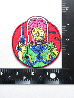  MARS ATTACKS! TIM BURTON 1996 SCI-FI MOVIE MARTIAN EMBROIDERED IRON ON PATCH