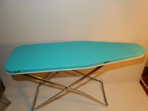 VINTAGE WOLVERINE NOS NEW 1950s TURQUOISE CHILD'S TIN TOY IRONING IRON BOARD