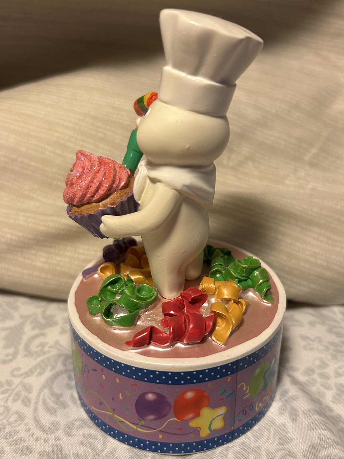 Pillsbury Doughboy “Happy Birthday” Music Box Figurine (READ) 
