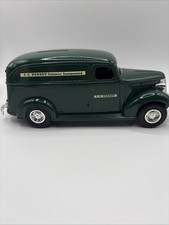 Ertl JCPenney 9637 1938 Chevy Panel Diecast Truck Bank