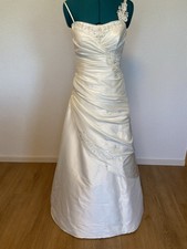Brautkleid In A-Linie Mit Abnehmbarer Schlepp...