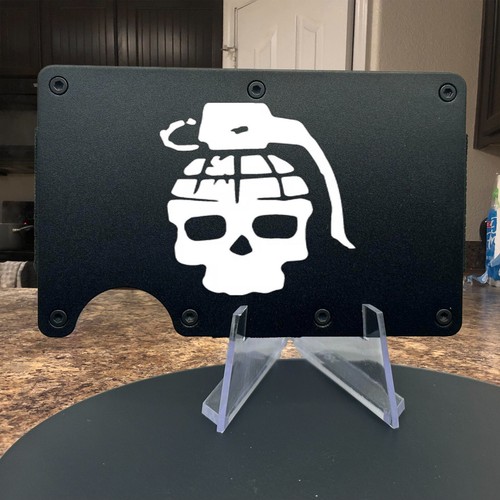Skull Grenade - Borderlands inciso a laser su un portafoglio in alluminio - Foto 1 di 10