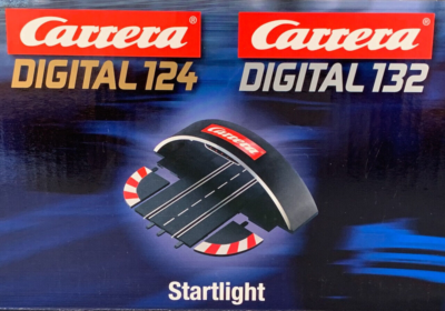 1:24 Carrera Slot Car 30354 - StartLight • Digital 124/132 SC118