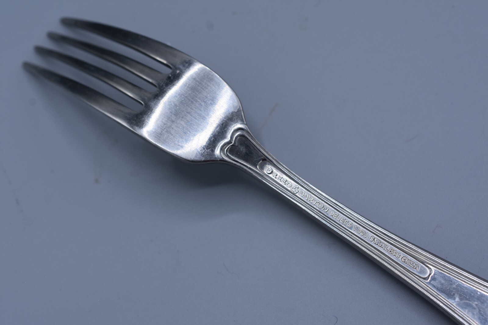 Reed & Barton OVAL THREAD Dinner Fork 8" Stainless 18/10 China