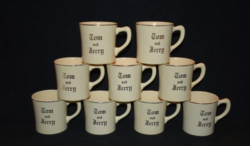 9 VINTAGE TOM AND JERRY MUGS HOMER LAUGHLIN - CREAM/GOLD TRIM