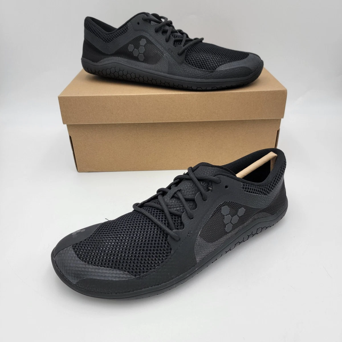 Vivobarefoot shop primus mesh