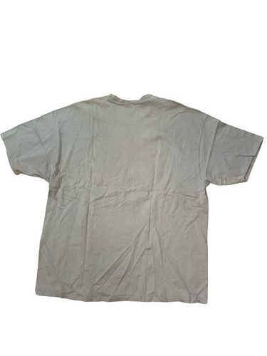 Light gray vintage Kentucky Derby 1998 men’s T-shirt graphic, size XXL, with back zipper closure and USA Made label.