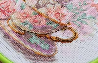 Wizardi Kreuzstich-Set Tea Party AHM-077 - Komplettset Mit Perlen & Stickrahmen