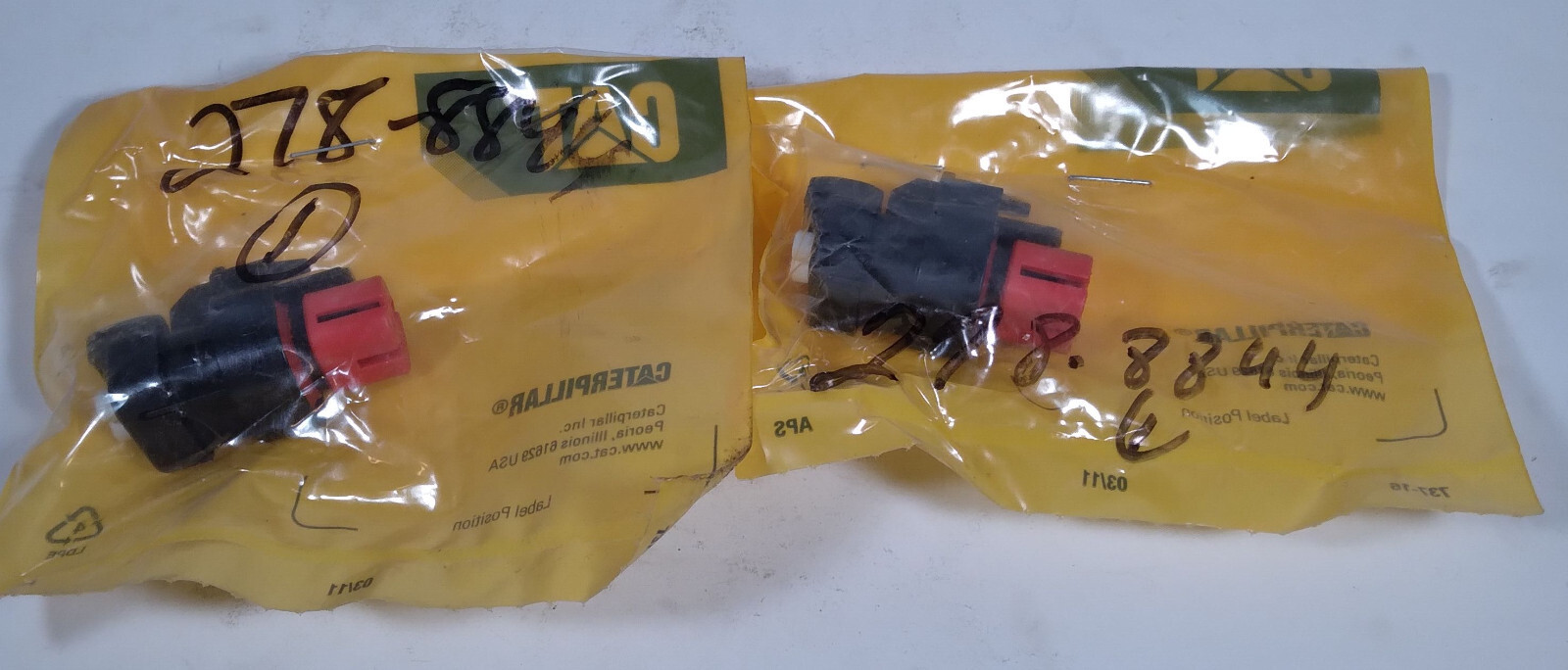 2 NEW CATERPILLAR 278-8844 PLUGS NIP ***MAKE OFFER*** | eBay