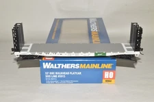 HO scale Walthers SOO Line RR 53' GSC bulkhead flat car train