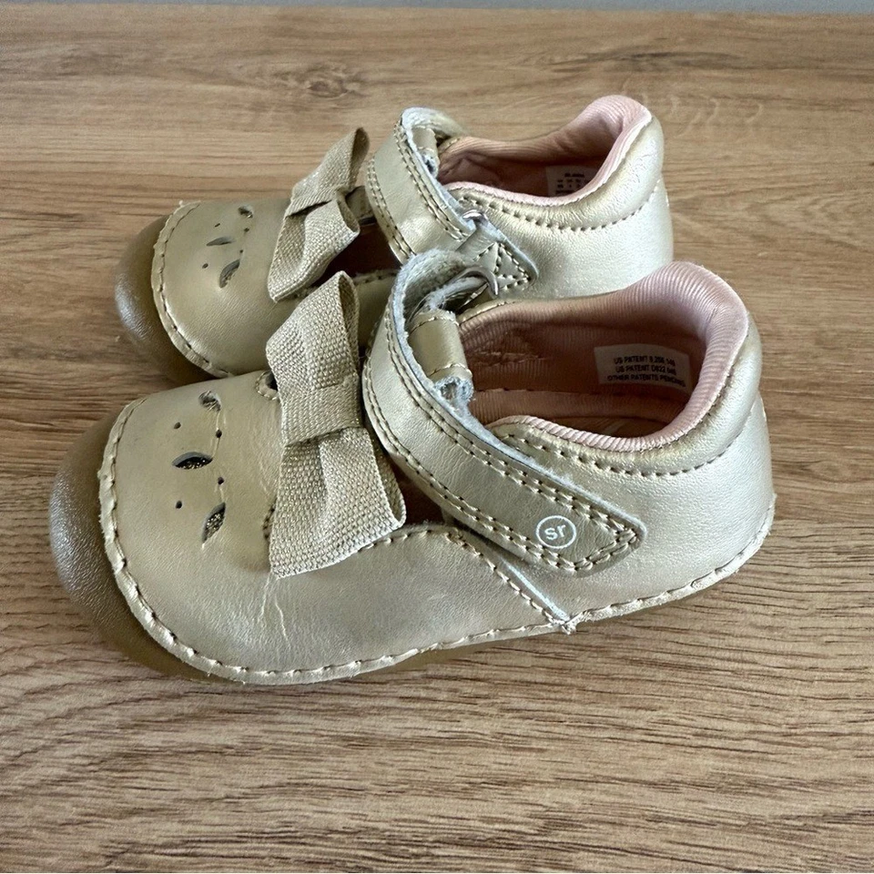 Stride Rite Soft Motion Janna Gold Leather Bow Mary Jane Shoes Toddler Girl 5M - Image 3 of 4