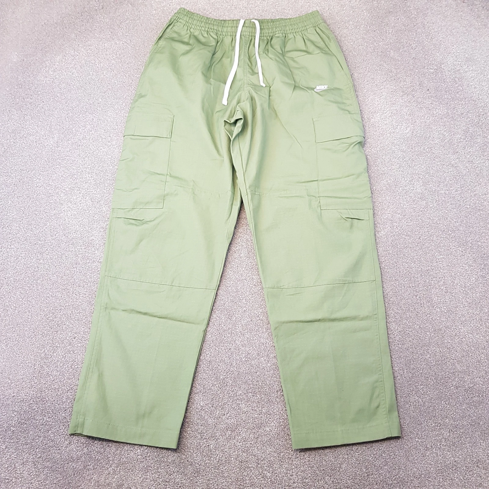 Nike Mens Tracksuit Bottoms Medium Green Cargo Pants Utility Ripstop Technical