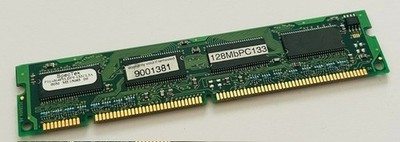 128MB SpecTek P16M648YLDF9-133CL3A PC133 133MHz 168Pin SDRAM Computer RAM Arbeitsspeicher