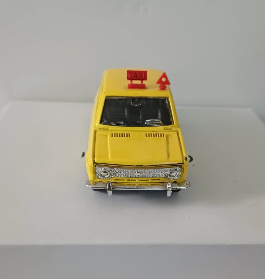 Mebetoys Fiat 128 TAXI Milano Scala 1/43..Triangolo Reincollato Originale, - Immagine 3 di 4