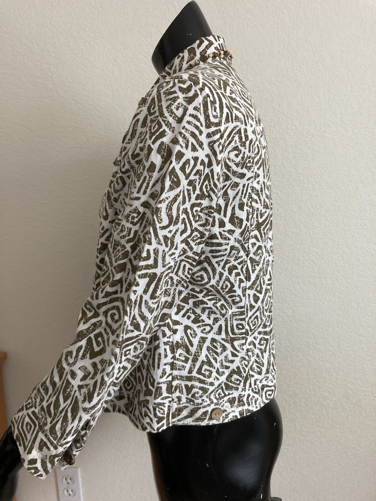 Ruby Rd Jacket  Size 8 Tribal Print Button Up Ret… - image 2