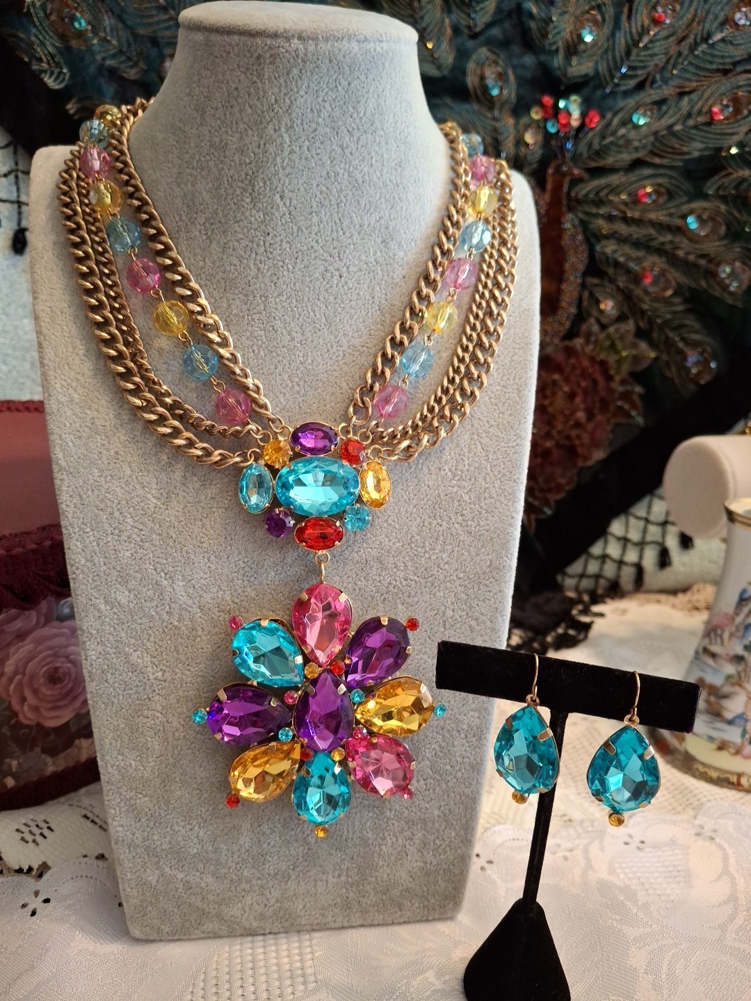 Large Multistrand Multicolor Crystal Statement Ne… - image 2