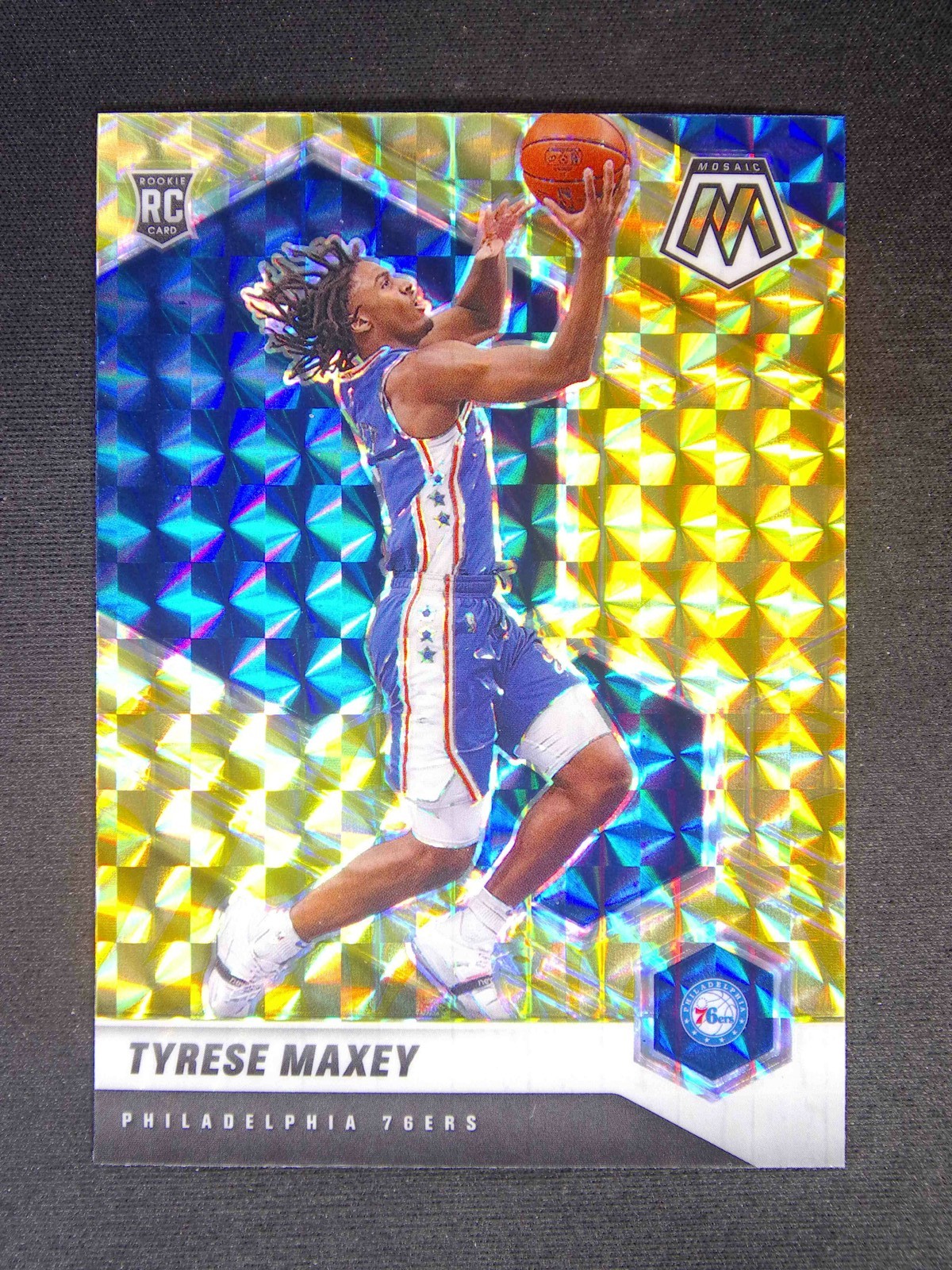 2020-21 Panini Mosaic Tyrese Maxey #203 RC Rookie Yellow Reactive