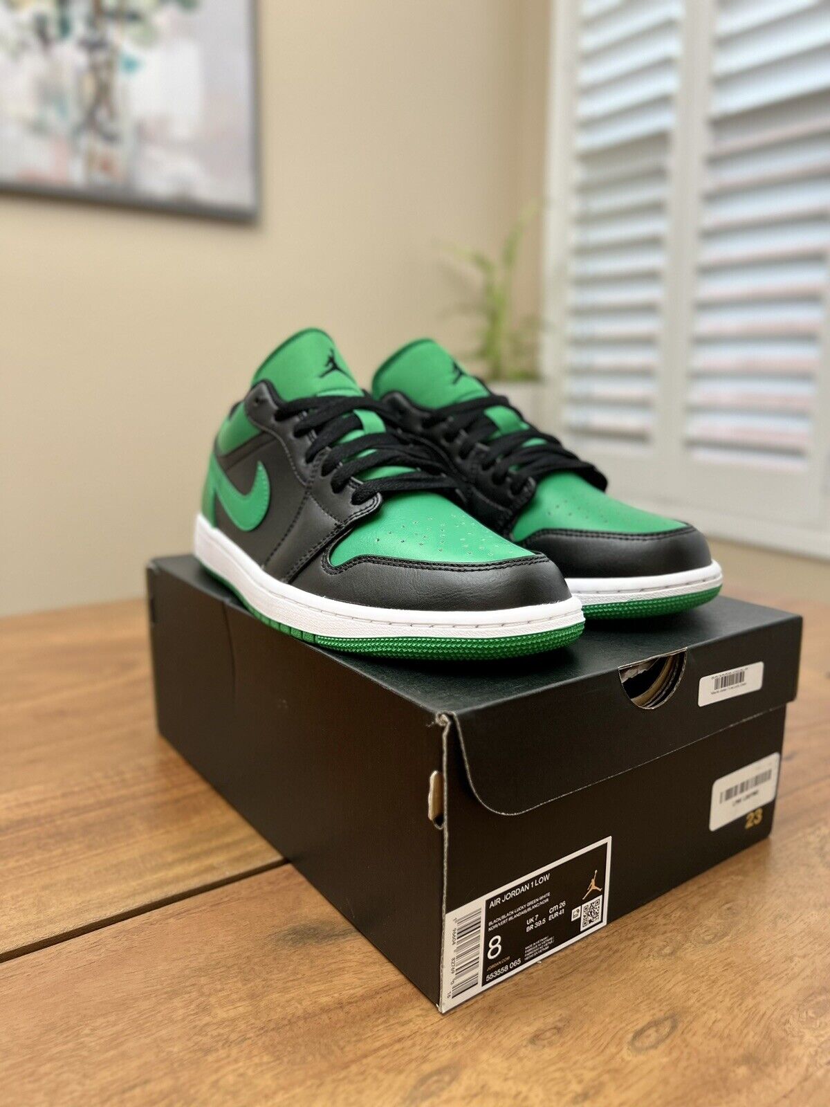 Nike Air Jordan 1 Low Lucky Green - Men Size 8 553558-065 Brand New