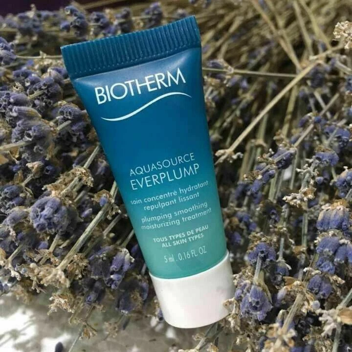 Biotherm Aquasource Everplump Moisturizing Treatment 5 ml 0.16 fl oz - Image 3 of 3