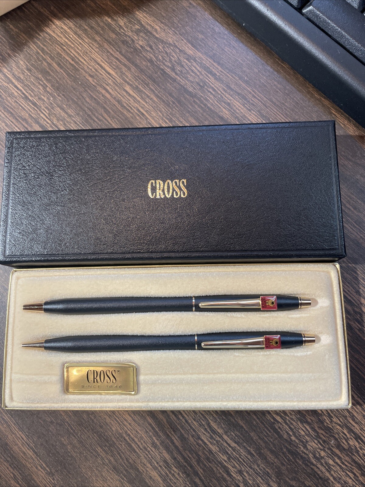 Coﬀret Stylo Et Crayon Cross Classic Black 2501 Avec Recharges - Occasion Excellent état