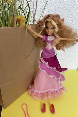 Winx Club:  Doll Puppe Winx Club Winx Club Flora Ballgown Ball Fashion Dress