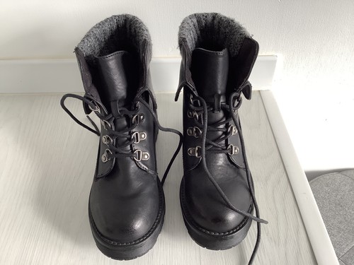 ATMOSPHERE LADIES BLACK BOOTS SIZE UK 4 