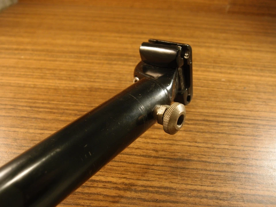 Tija de sillín lisa MTB Odyssey 1990 31,2 mm con bomba integrada Foto 4 de 4