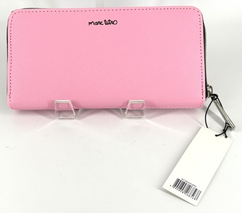 NUEVO CON ETIQUETAS Cartera Marc Tetro 8” Rosa con Cremallera de Gato Negro Cuero Sintético con Caja - Imagen 3 de 6
