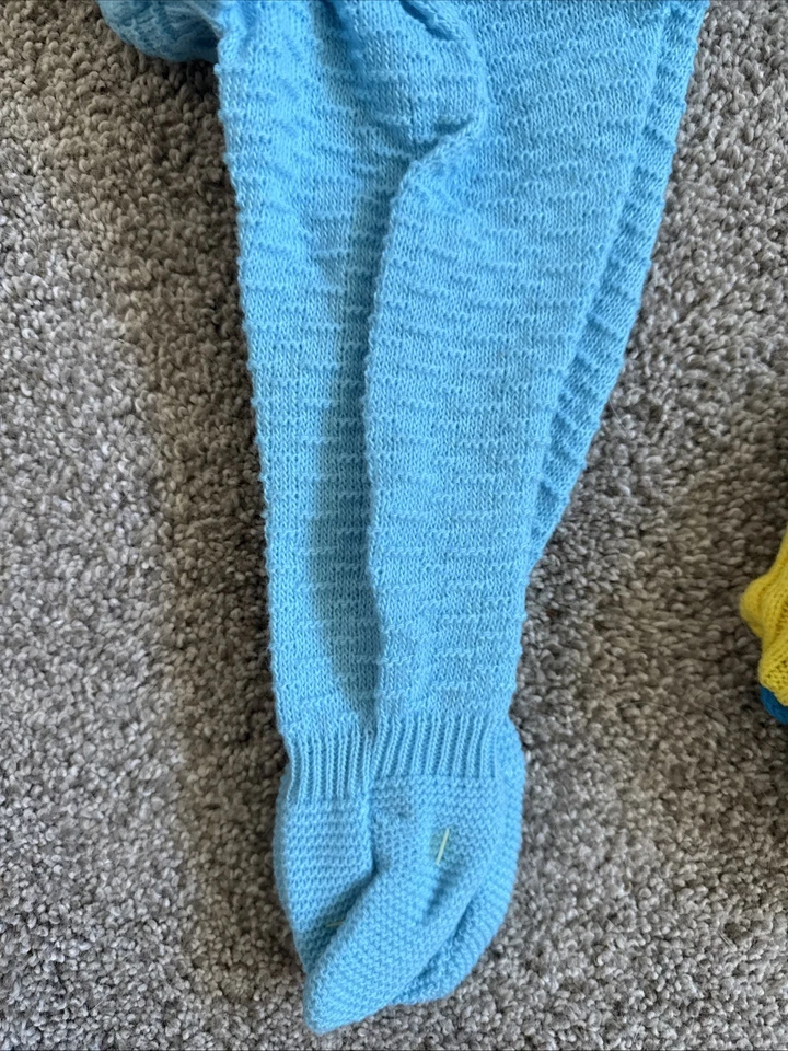 VINTAGE Ragazze GLO-KNIT 2 PEZZI OUTFIT BAMBINO 0-6m Giappone Nuovo con etichette e 18m Maglione Cappello Set - Immagine 3 di 4