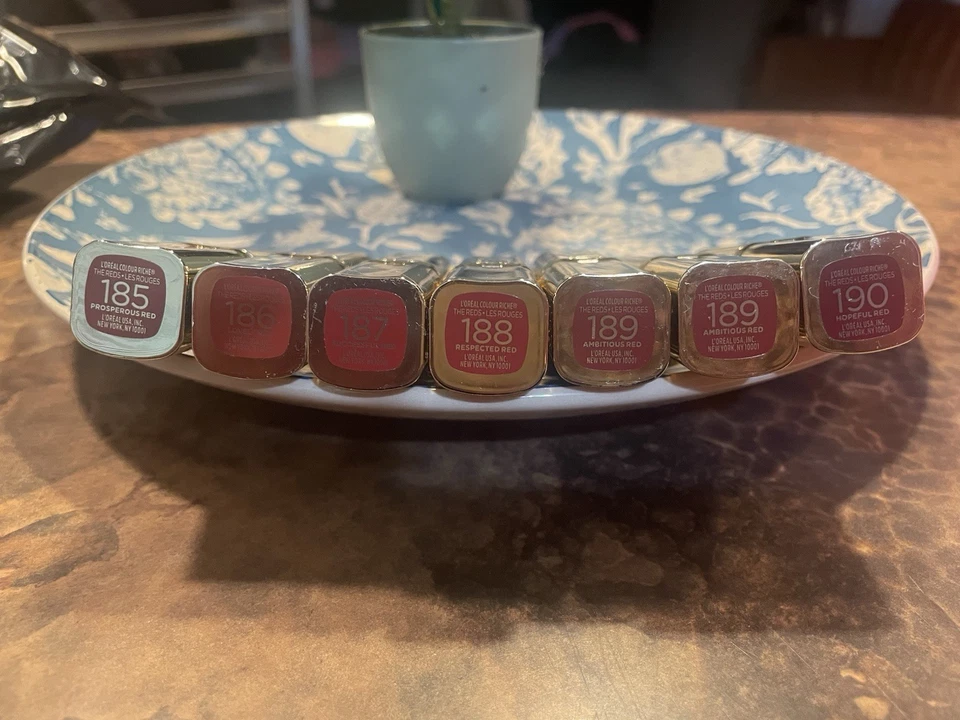 L'Oreal Paris Colour Riche Lipcolour, 0.13 Ounce, 1 Count - (Choose Your Color), - Image 2 of 4