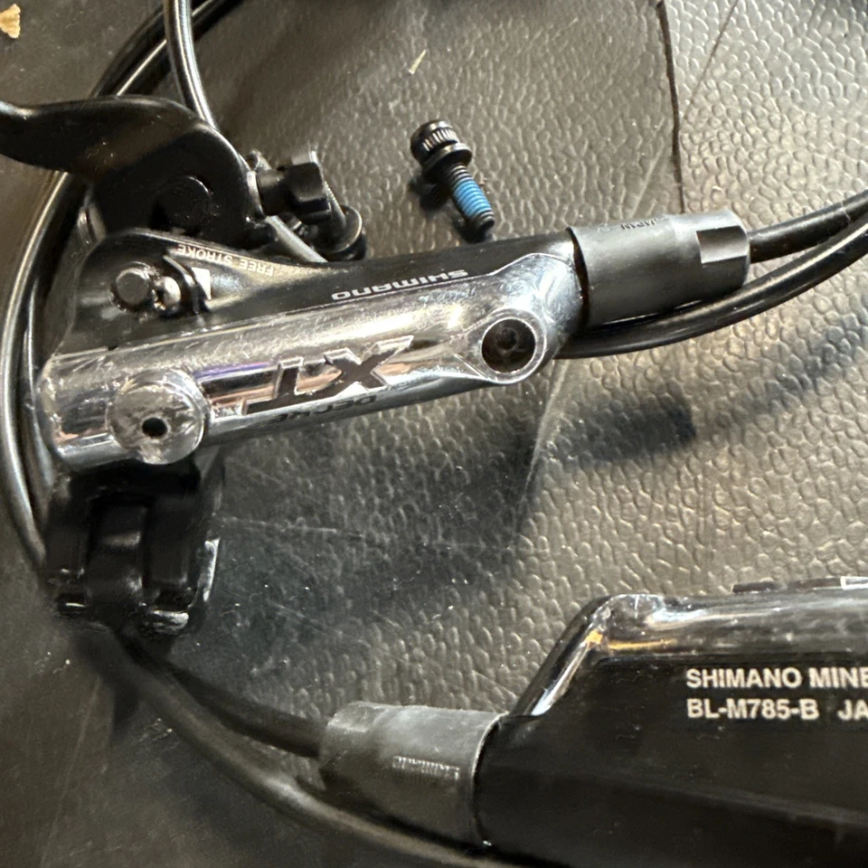 Shimano Deore XT BL-M785 Hydraulic Disc Brake Set Silver - Image 4 of 4