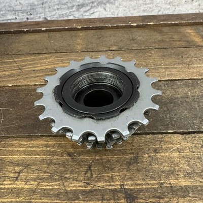 Vintage SunTour 7 Speed Freewheel 12-19T 19T Silver Maeda Japan