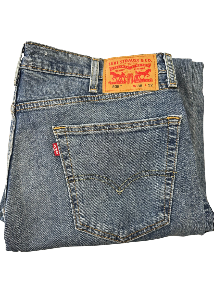 Levi's Men's 505 Regular Fit Straight Leg Denim Stretch Jeans Zip