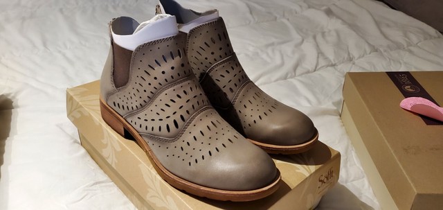 sofft brenley bootie