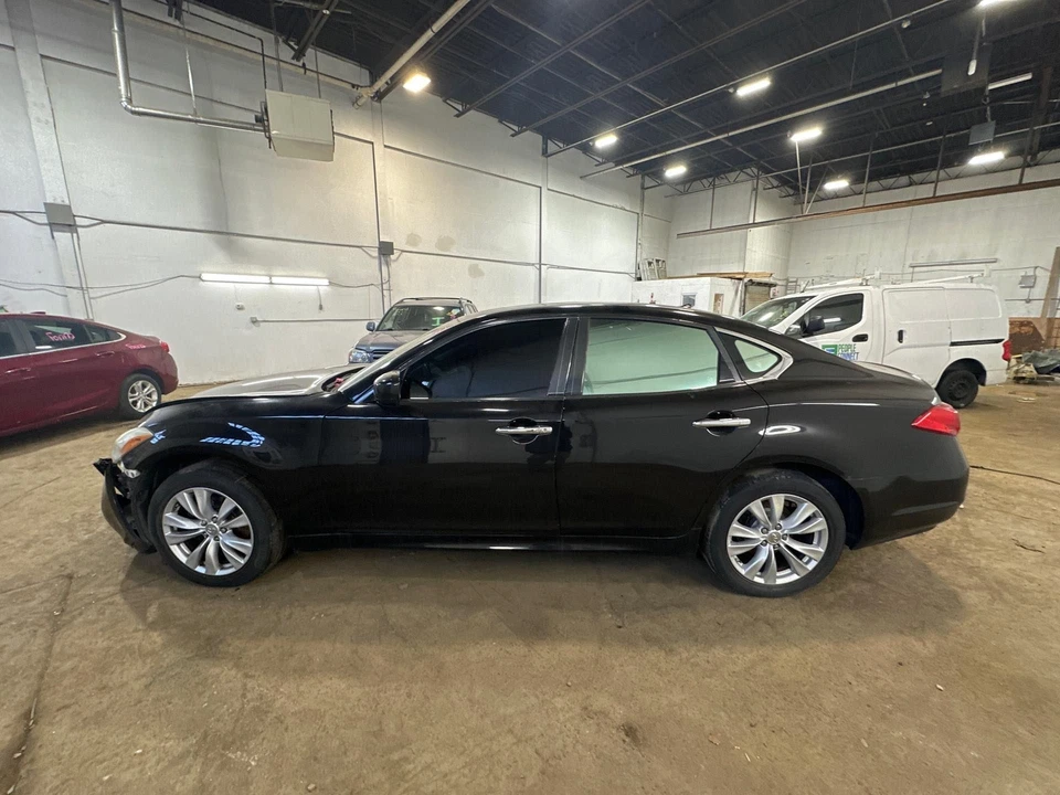 Used Front Left Door Assembly Front fits: 2011 Infiniti M37 Front Left Grade A Foto 4 de 4