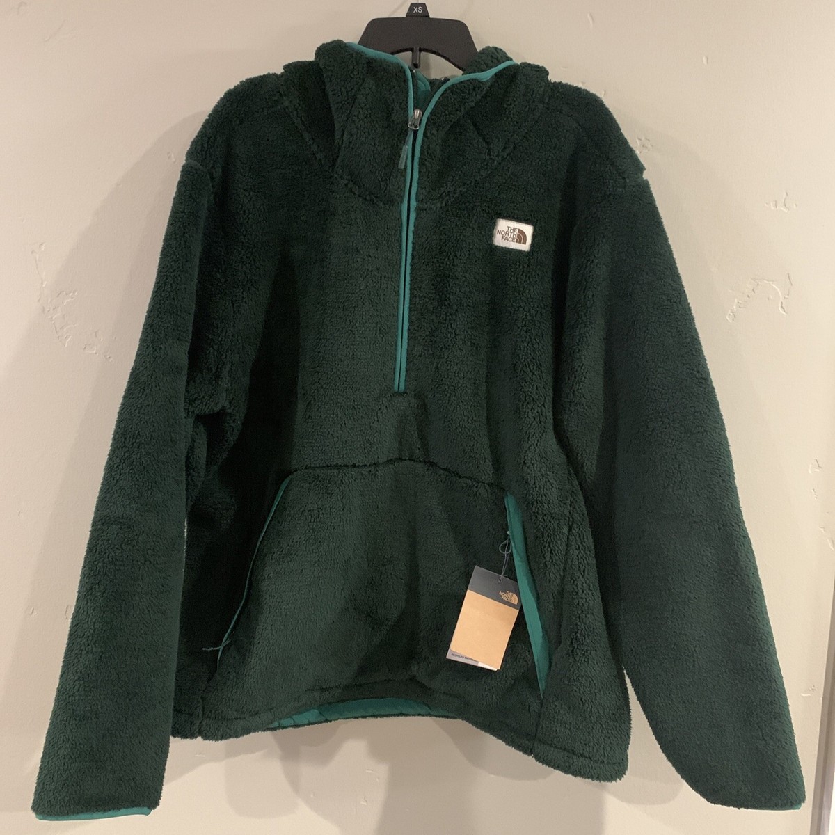 The North Face Men's Campshire Pullover Hoodie Jacket The North Face Men's Campshire Pullover Hoodie Jacket